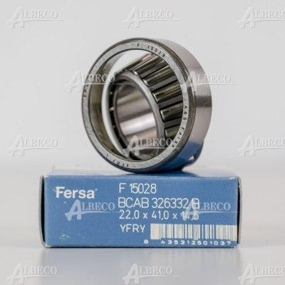 F15028